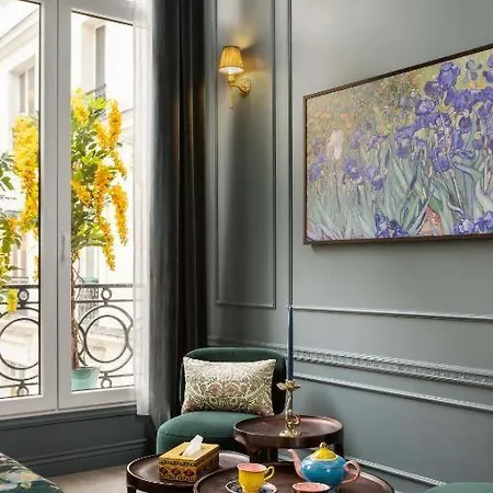 Apartment Champs Elysees *