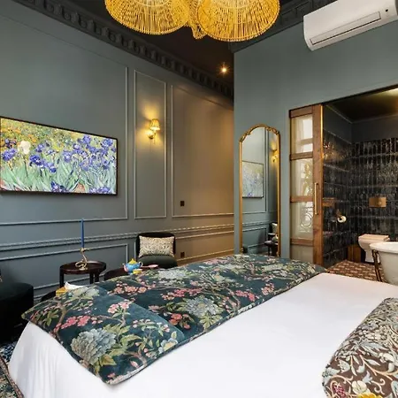 Apartment Champs Elysees
