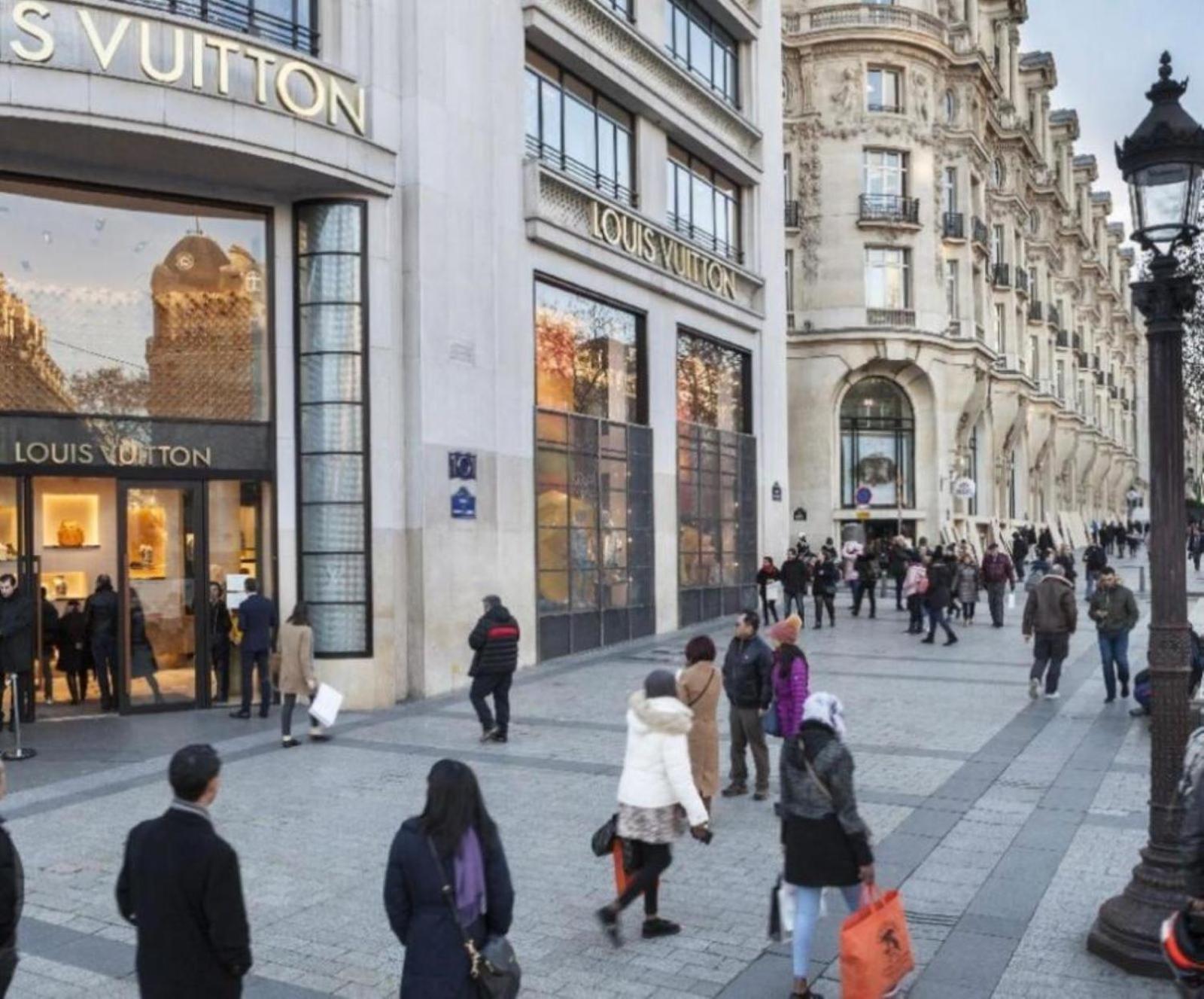 Apartment Champs Elysees